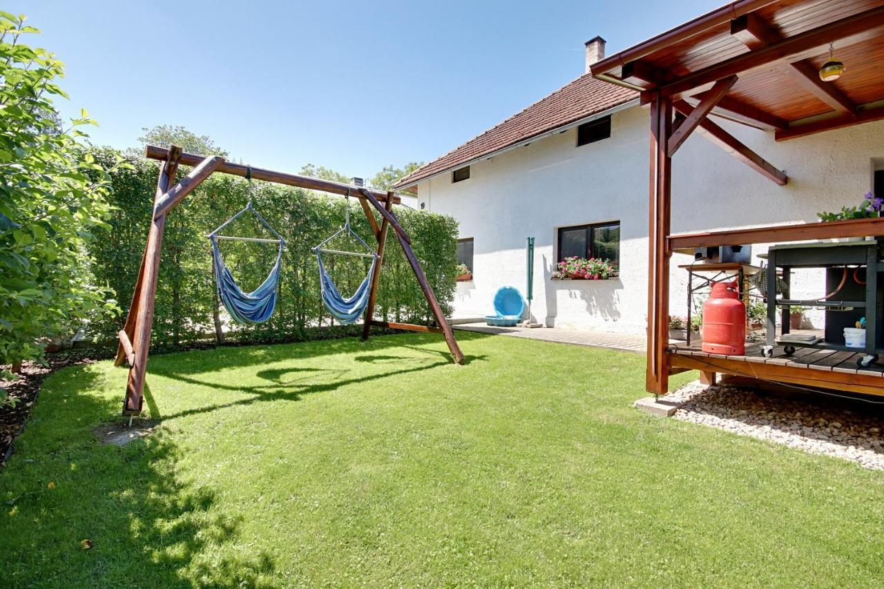 Holiday Home Kvitek Ctetin Экстерьер фото