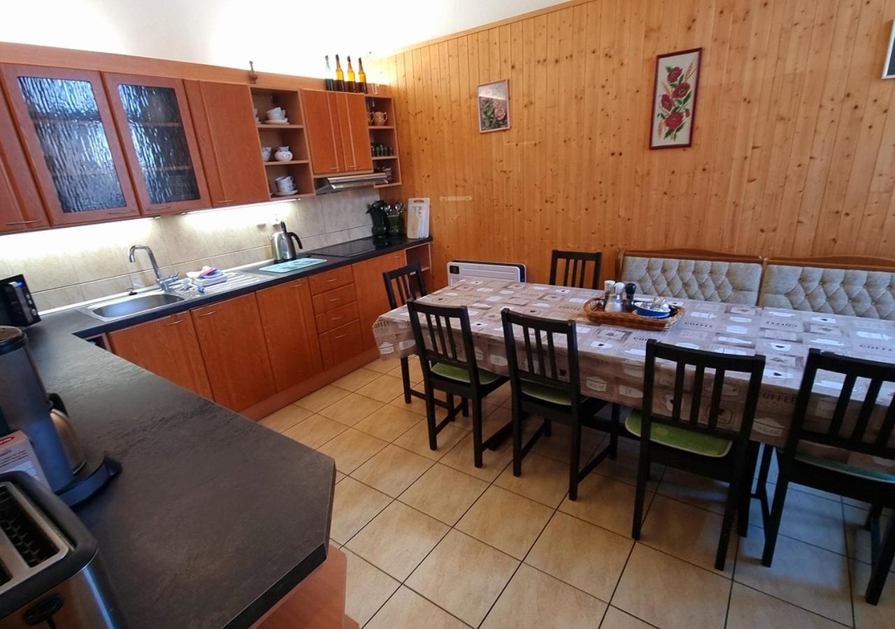 Holiday Home Kvitek Ctetin Экстерьер фото